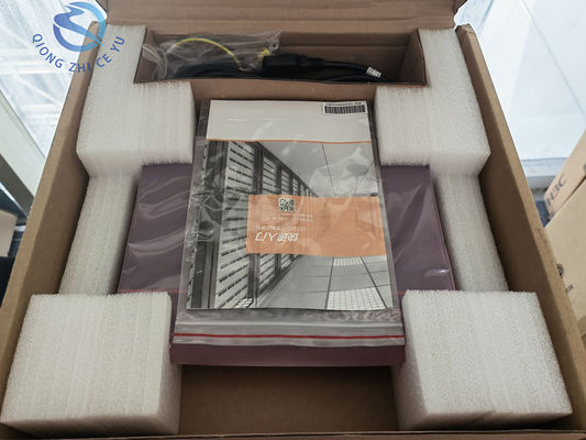 24 ports optiques Gigabit 8 ports multiplexeurs et 4 10 ports optiques Gigabit couche optique complète 3 commutateur réseau de base