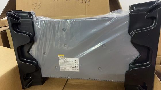 Rapidité de mise en réseau REF Juniper EX4300-48P 48x 1 Go PoE RJ-45 4x 40 Go QSFP Switch réseau